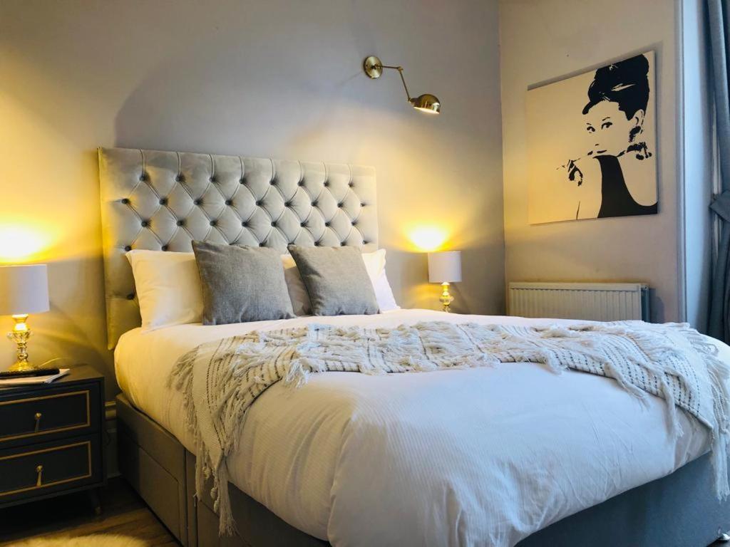 Canterbury Accommodations With Free Car Park Onsite And High Speed Wifi Exterior foto